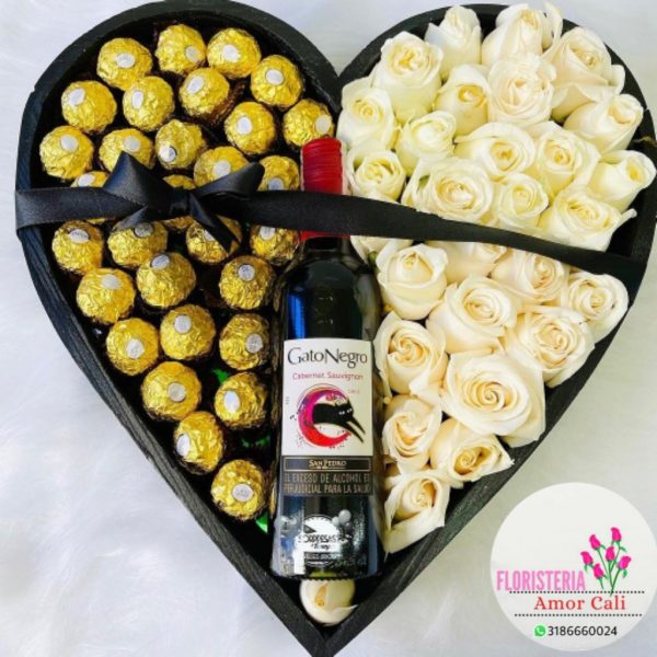 Arreglo floral ejecutivo rosas vino y chocolates