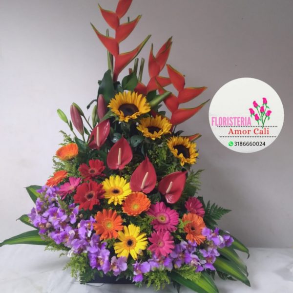 Arreglo floral tropical