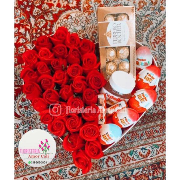 corazón flores y dulces