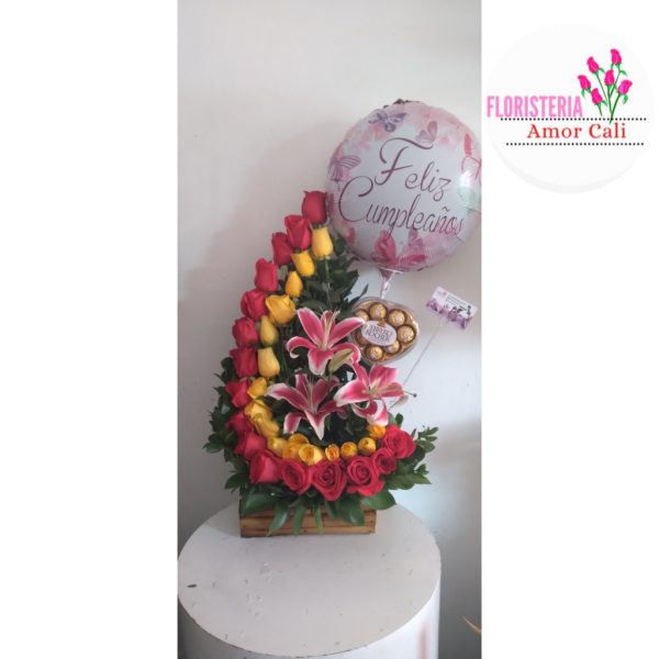 Arreglo floral de cumpleaños