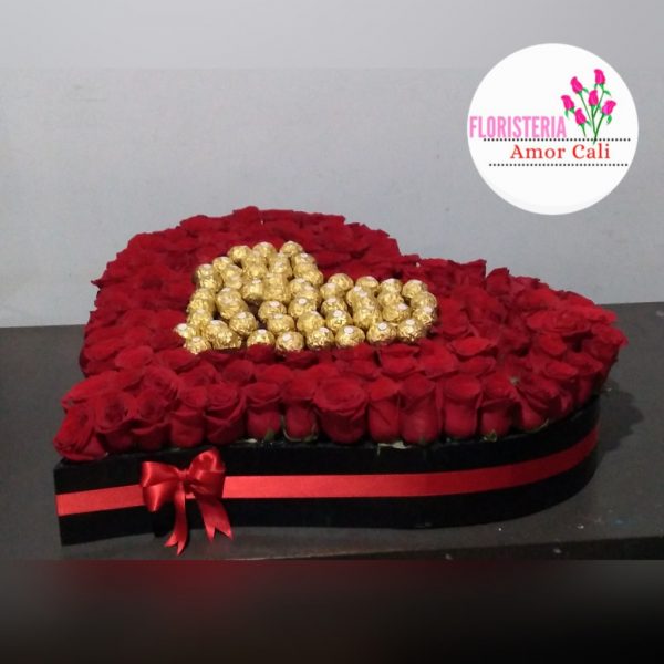 corazón especial con chocolates