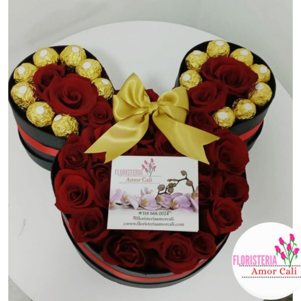 Mickey Mouse en rosa y chocolates